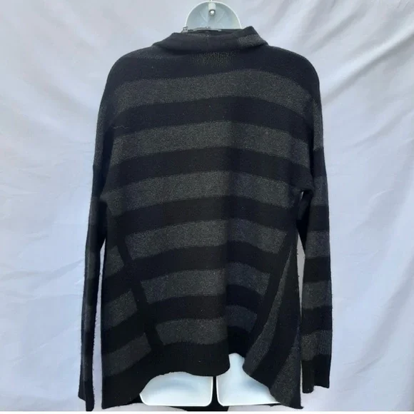 Vince Wrap Drape Front Cashmere Wool Alpaca Blend Sweater Black Gray Stripe EC M - Picture 7 of 16